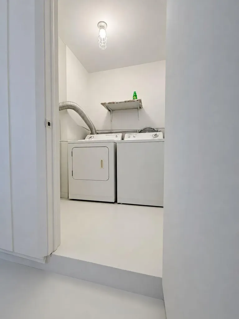 359 Capri H Delray Beach FL 33484