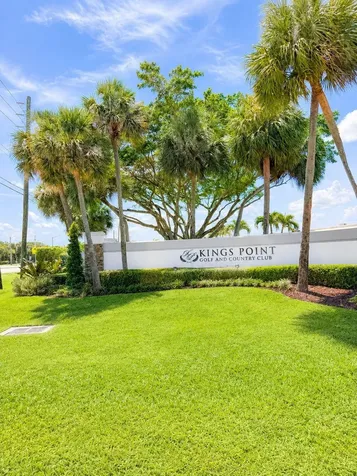 359 Capri H Delray Beach FL 33484