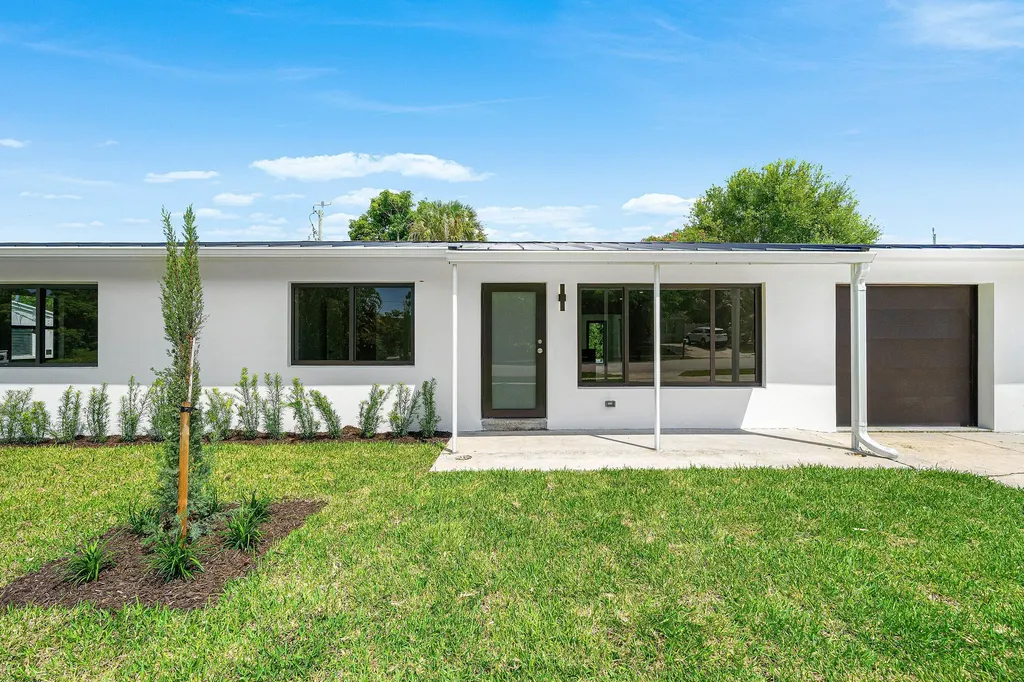 707 Sunset Drive Lake Worth Beach FL 33461