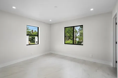 707 Sunset Drive Lake Worth Beach FL 33461