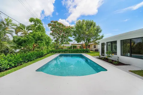 707 Sunset Drive Lake Worth Beach FL 33461