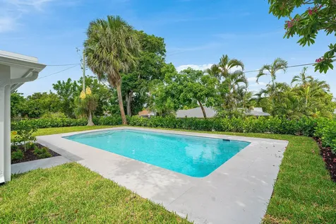 707 Sunset Drive Lake Worth Beach FL 33461