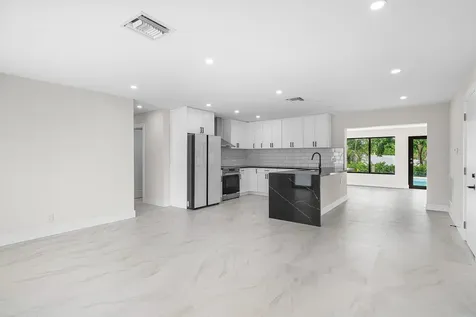 707 Sunset Drive Lake Worth Beach FL 33461