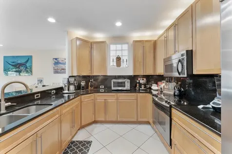 1351 SE 3rd Avenue Pompano Beach FL 33060