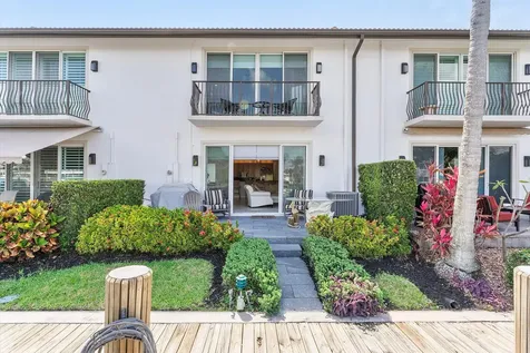 1351 SE 3rd Avenue Pompano Beach FL 33060