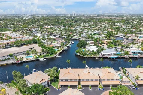 1351 SE 3rd Avenue Pompano Beach FL 33060