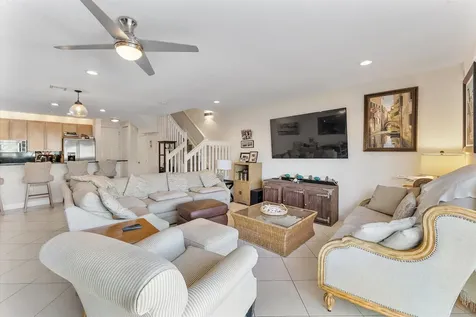 1351 SE 3rd Avenue Pompano Beach FL 33060