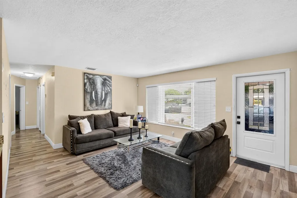 270 Iowa Avenue Fort Lauderdale FL 33312