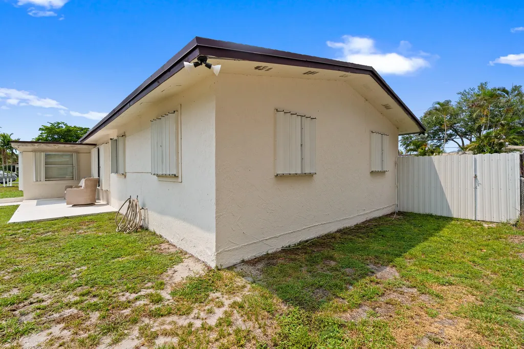 270 Iowa Avenue Fort Lauderdale FL 33312