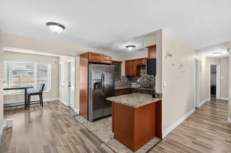 270 Iowa Avenue Fort Lauderdale FL 33312