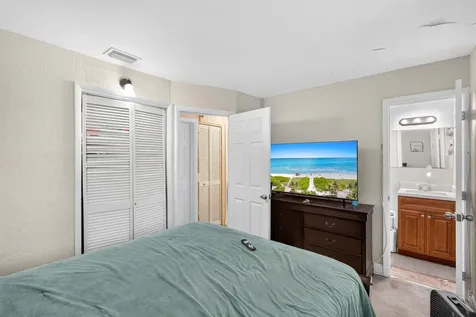 270 Iowa Avenue Fort Lauderdale FL 33312