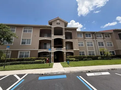 11601 SW 2nd Street Pembroke Pines FL 33025
