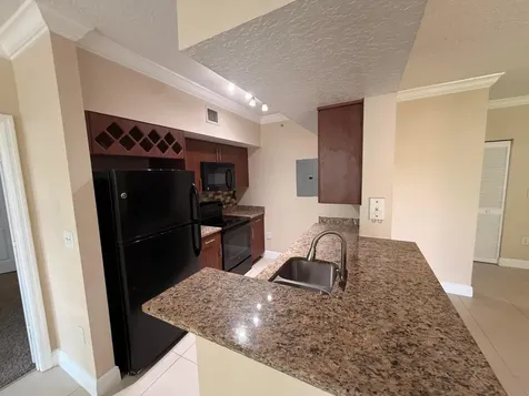 11601 SW 2nd Street Pembroke Pines FL 33025