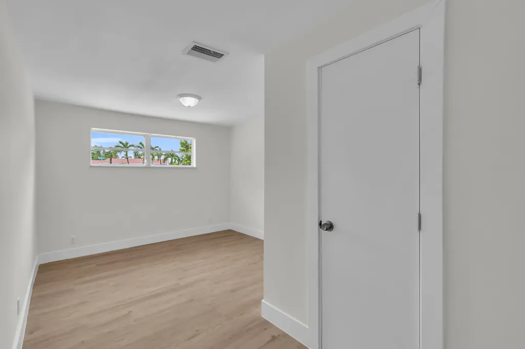 3262 Pierce Street Hollywood FL 33021