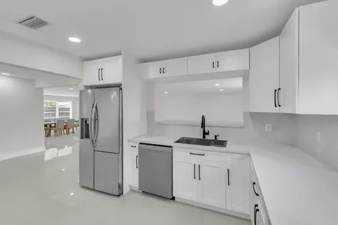 3262 Pierce Street Hollywood FL 33021