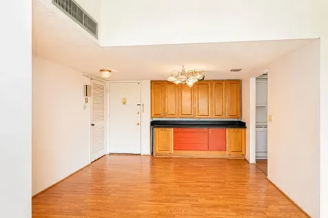 2601 Boundbrook Boulevard Palm Springs FL 33406