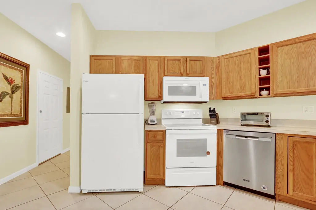 8319 Mulligan Circle Port St Lucie FL 34986