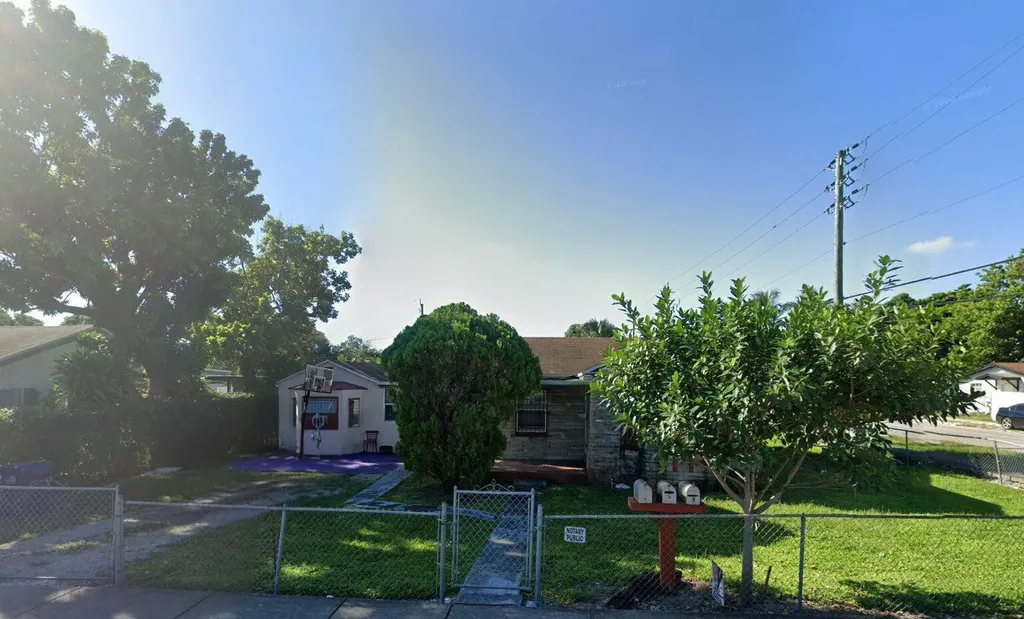 2490 NW 91st Street Miami FL 33147