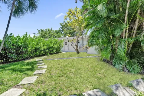 2020 NE 15th Street Fort Lauderdale FL 33304