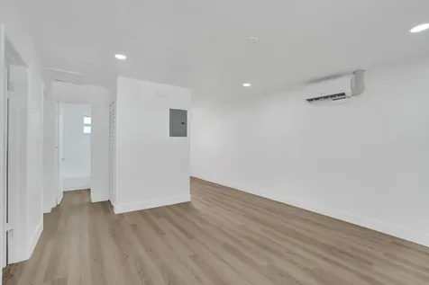 2020 NE 15th Street Fort Lauderdale FL 33304