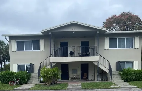 225 SW 7th Street Boca Raton FL 33432