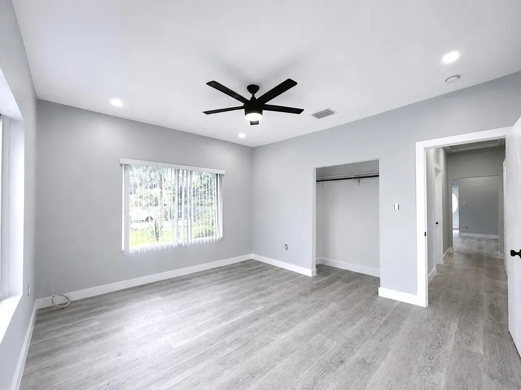 1905 Monroe Street Hollywood FL 33020
