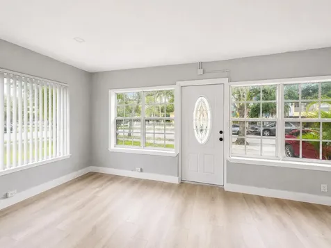 1905 Monroe Street Hollywood FL 33020