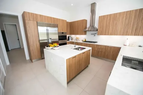 5746 Ashwood Circle W Hollywood FL 33312
