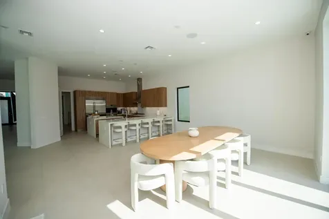 5746 Ashwood Circle W Hollywood FL 33312