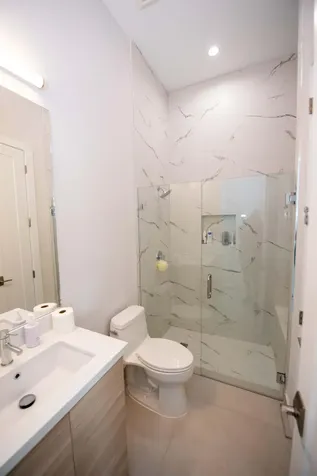 5746 Ashwood Circle W Hollywood FL 33312