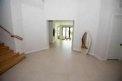 5746 Ashwood Circle W Hollywood FL 33312