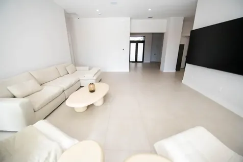 5746 Ashwood Circle W Hollywood FL 33312