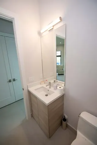 5746 Ashwood Circle W Hollywood FL 33312