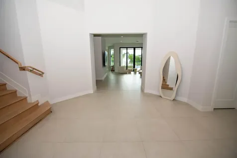 5746 Ashwood Circle W Hollywood FL 33312