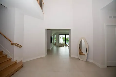 5746 Ashwood Circle W Hollywood FL 33312