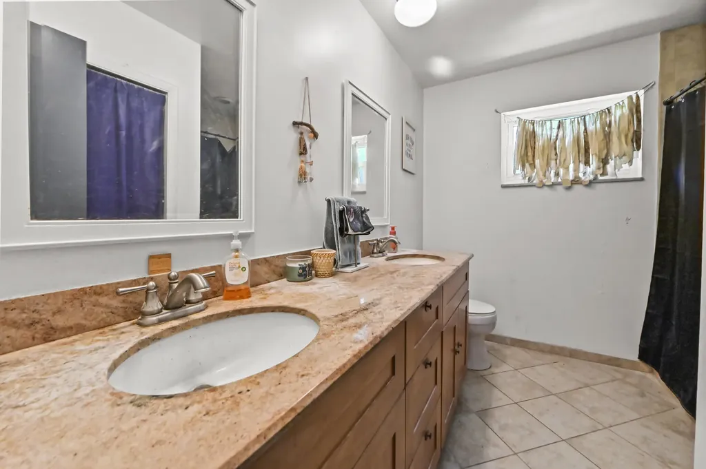 7635 Oakmont Drive Lake Worth FL 33467