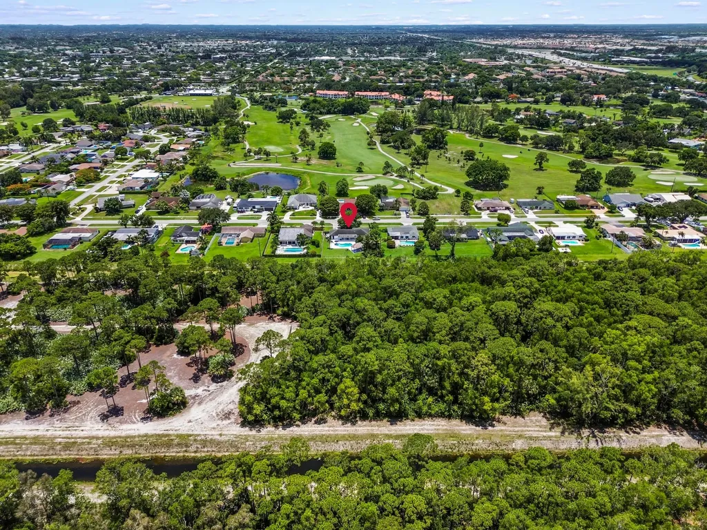 7635 Oakmont Drive Lake Worth FL 33467