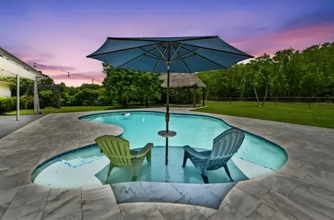 7635 Oakmont Drive Lake Worth FL 33467