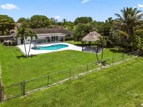 7635 Oakmont Drive Lake Worth FL 33467
