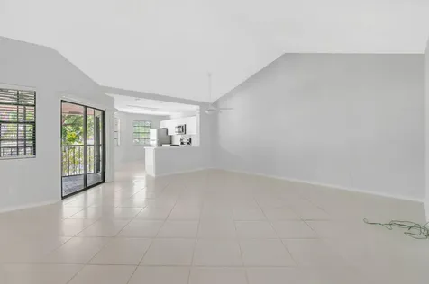 6658 Montego Bay Boulevard Boca Raton FL 33433