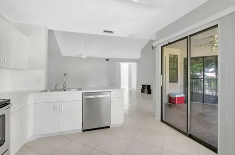 6658 Montego Bay Boulevard Boca Raton FL 33433