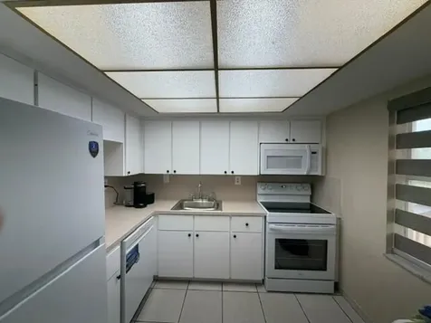 9272 SW 3rd Street Boca Raton FL 33428
