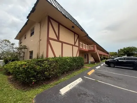 9272 SW 3rd Street Boca Raton FL 33428