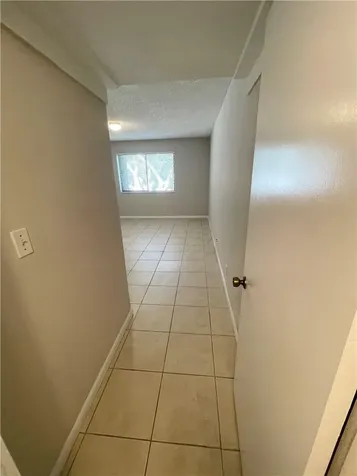 197 Lakeview Drive Weston FL 33326