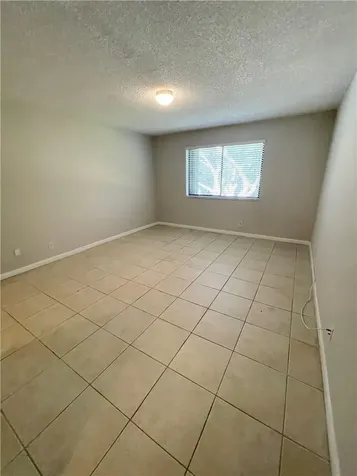 197 Lakeview Drive Weston FL 33326