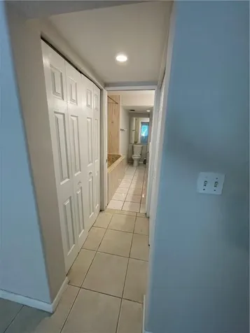 197 Lakeview Drive Weston FL 33326