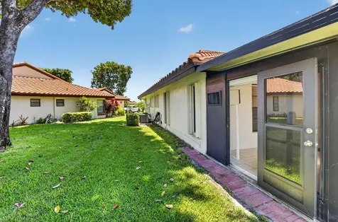 10546 Beach Palm Court Boynton Beach FL 33437