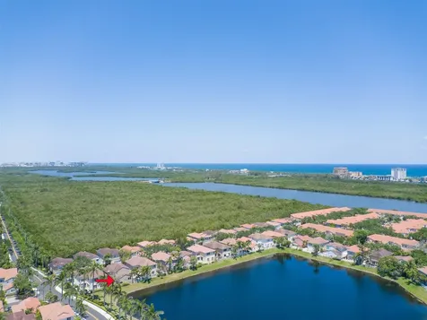 1084 Corkwood Street Hollywood FL 33019