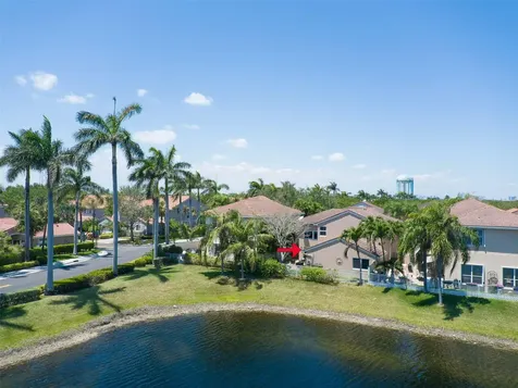 1084 Corkwood Street Hollywood FL 33019