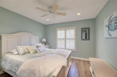 1084 Corkwood Street Hollywood FL 33019